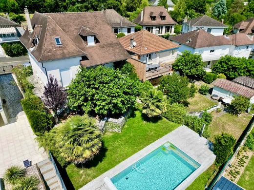 Casa de lujo en Brive-la-Gaillarde, Correza