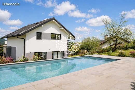 Luxury home in La Balme-de-Sillingy, Haute-Savoie
