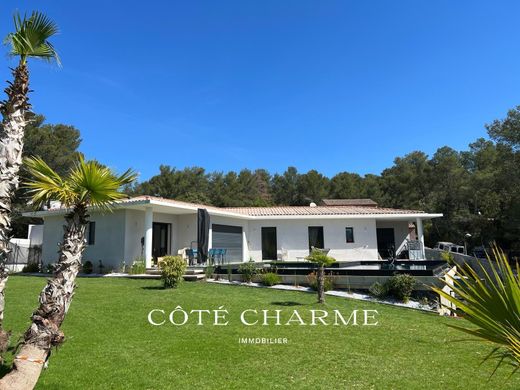 Luxury home in La Crau, Var