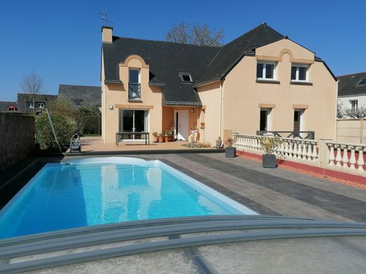 Casa de lujo en Ploërmel, Morbihan