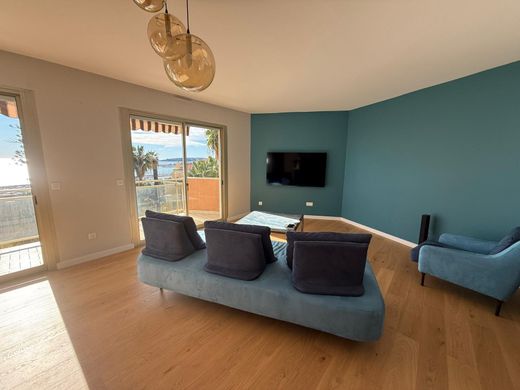 아파트 / Menton, Alpes-Maritimes