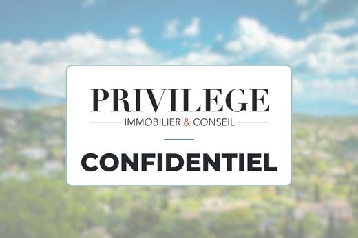 Apartment in Dardilly, Rhône