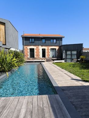 ‏בתי יוקרה ב  Le Bouscat, Gironde