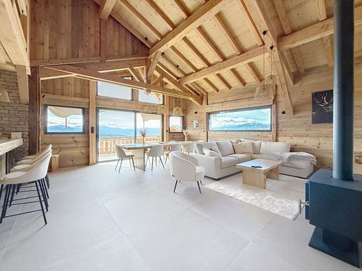 Luxury home in Font-Romeu-Odeillo-Via, Pyrénées-Orientales