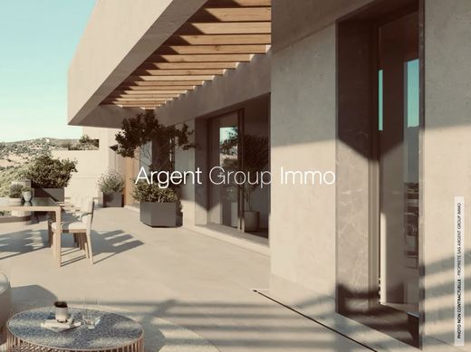 Apartment / Etagenwohnung in La Seyne-sur-Mer, Var