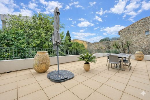 Apartment in Nîmes, Gard