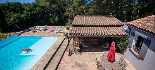 Villa in Nîmes, Gard