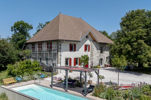 Castle in Rumilly, Haute-Savoie