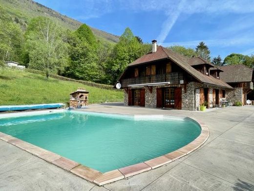 Villa à Le Bourget-du-Lac, Savoie