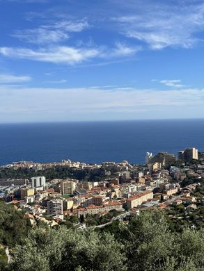 Luxus-Haus in La Turbie, Alpes-Maritimes