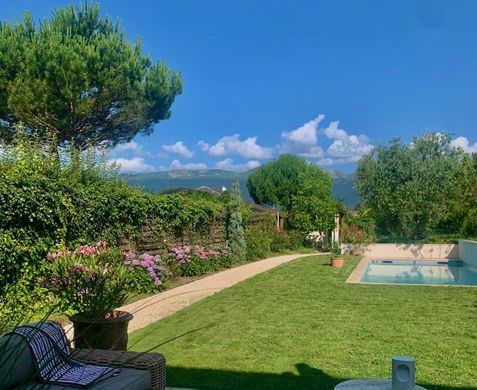 Luxury home in Ornex, Ain