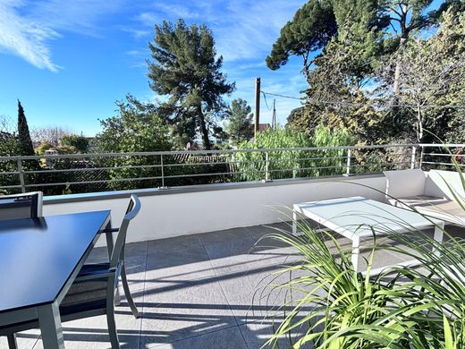 Apartment in Saint-Cyr-sur-Mer, Var