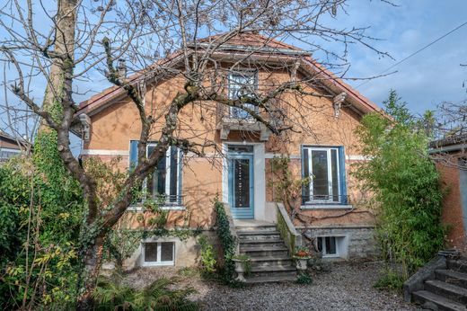 Элитный дом, Тонон-ле-Бен, Haute-Savoie