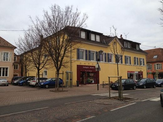 豪宅  Habsheim, Haut-Rhin