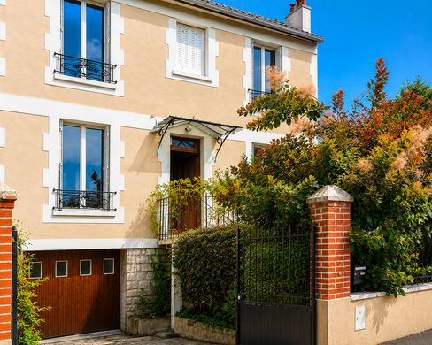Maison de luxe à Nanterre, Hauts-de-Seine