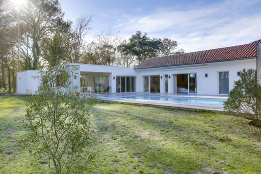 Luksusowy dom w Soustons, Landes