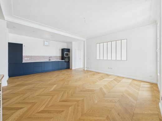 ‏דירה ב  מונמארטר, Paris