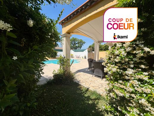 Luxury home in Gigean, Hérault