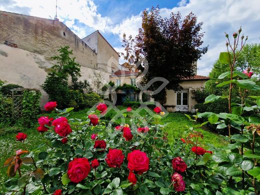 豪宅  Brioude, Haute-Loire