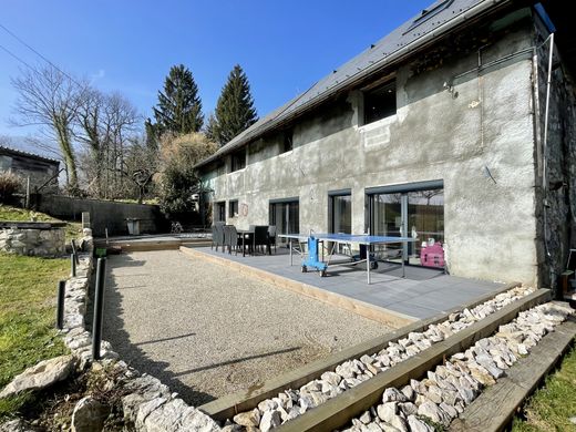 Maison de luxe à Saint-Sulpice, Savoie