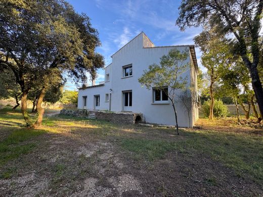 Luxury home in Nîmes, Gard