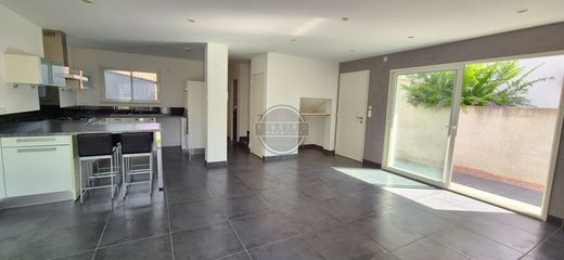 Villa in Le Grau-d'Agde, Hérault