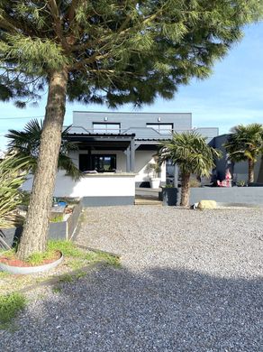 Luxury home in Orléans, Loiret