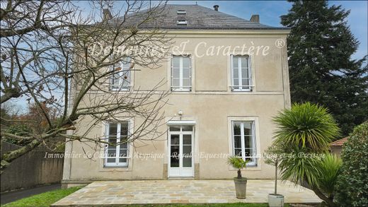 Luxus-Haus in Boussay, Loire-Atlantique