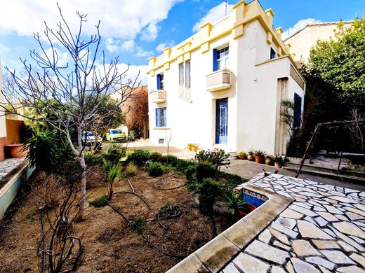 Villa a Narbona, Aude