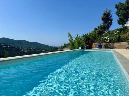 Villa in La Londe-les-Maures, Var