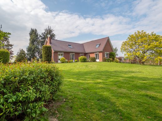 Luxury home in Genech, North