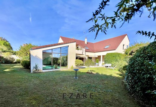 Luxus-Haus in Talant, Cote d'Or