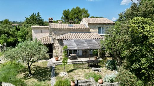 Luxury home in Crillon-le-Brave, Vaucluse