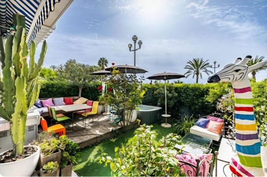 ニース, Alpes-Maritimesのアパートメント