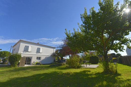 Luxe woning in Médis, Charente-Maritime