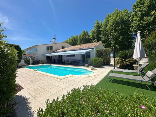 Πολυτελή κατοικία σε Saint-Cyprien-Plage, Pyrénées-Orientales