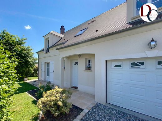 Lüks ev Survilliers, Val d'Oise