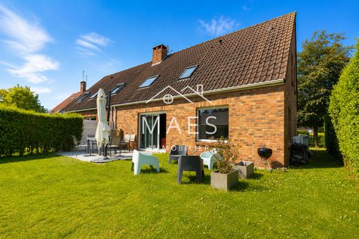 Luxury home in Wambrechies, North