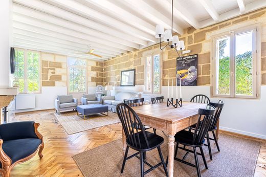 Luxury home in Léognan, Gironde