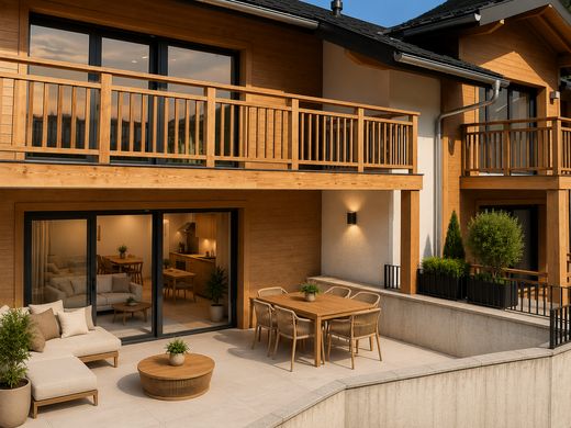 Apartment / Etagenwohnung in Bozel, Savoy