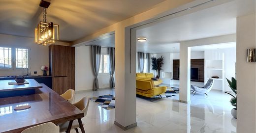 Casa de luxo - Vedène, Vaucluse