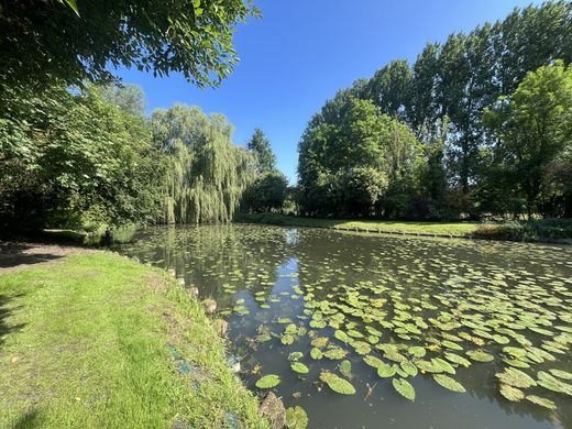 Luksusowy dom w Estrun, North