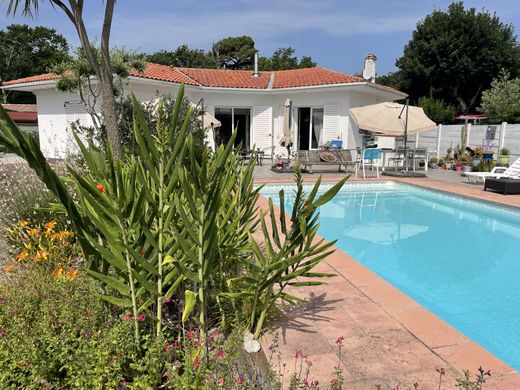 Maison de luxe à Gujan-Mestras, Gironde