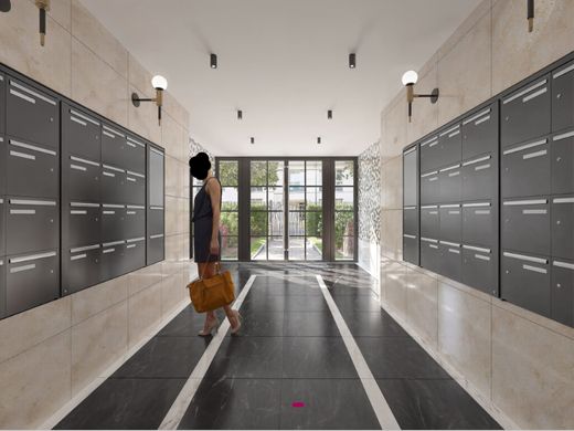 Apartment in Puteaux, Hauts-de-Seine