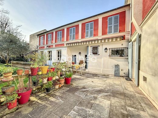 Luxus-Haus in Choisy-le-Roi, Val-de-Marne