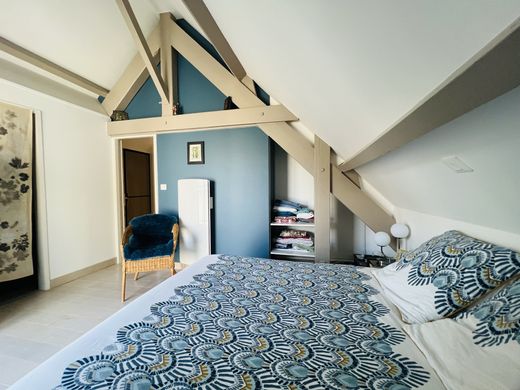 Luxus-Haus in Les Sables-d'Olonne, Vendée