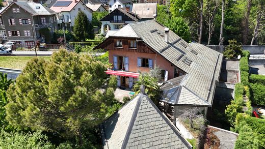 Luxus-Haus in Saint-Jean-de-Maurienne, Savoy