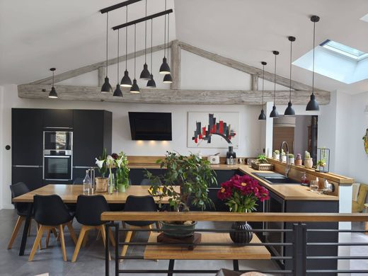 ‏בתי יוקרה ב  Vallabrègues, Gard