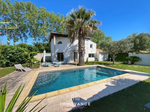 Casa di lusso a Vendargues, Hérault