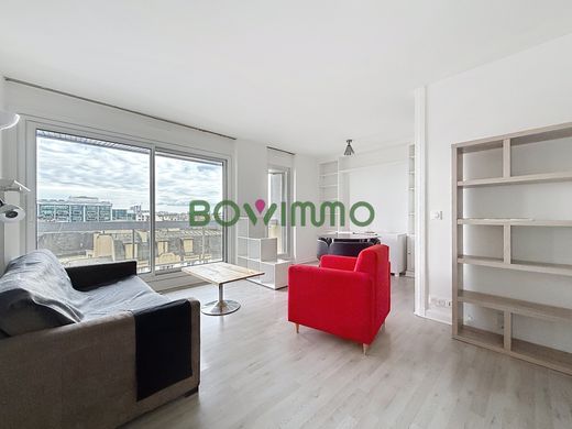 Apartment in Motte-Picquet, Commerce, Necker, Paris